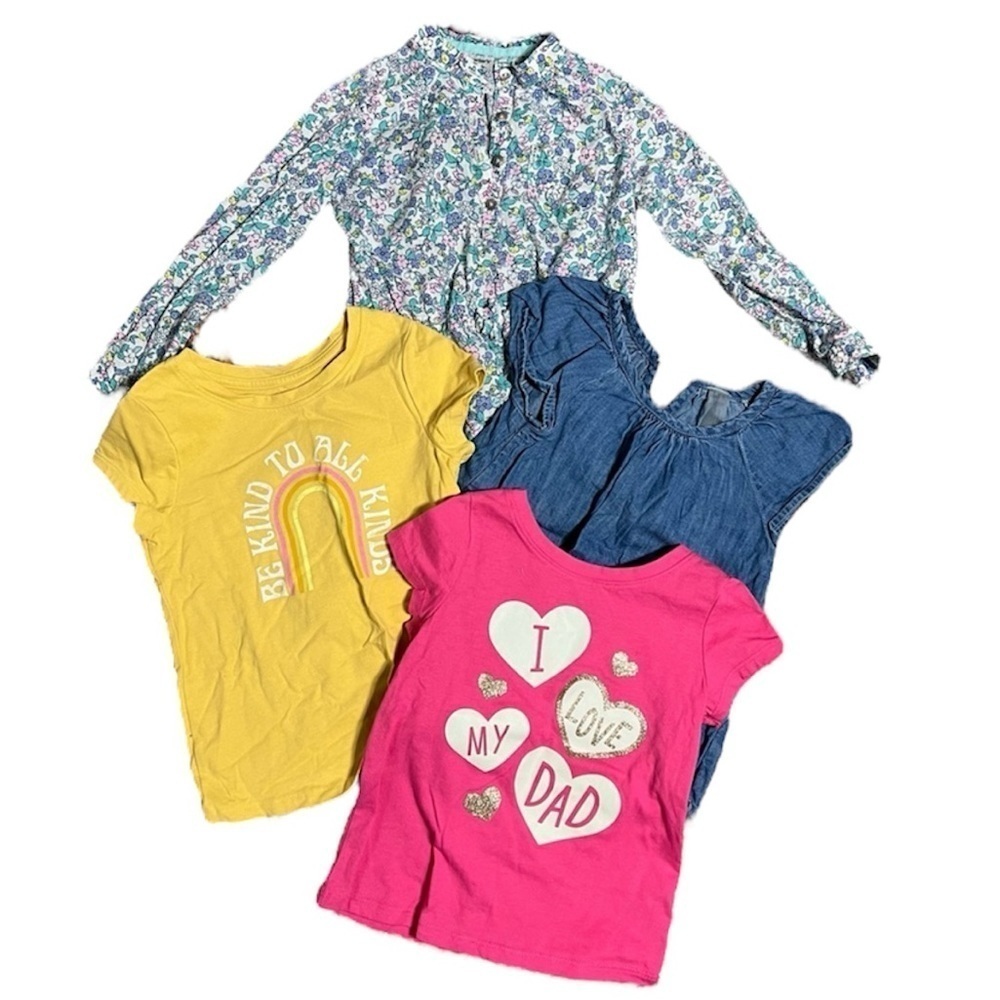 Lot of 3T Tshirts and‎ one long sleeve top spring/summer